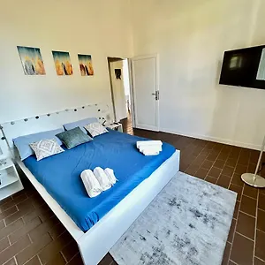 Relax & Design A Pochi Passi Dalla Stazione Apartamento Florencia