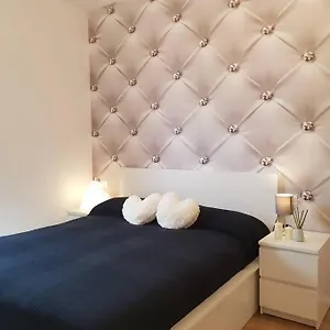Bsuites Trieste In Centro Storico Con Wifi Apartamento Padua